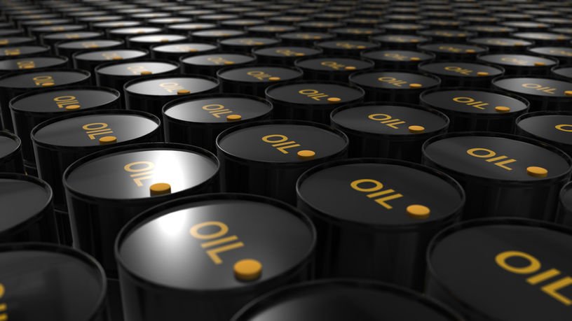Petrol, OPEC+’nın üretim artışını ertelemeyi düşünmesiyle yatay seyirde