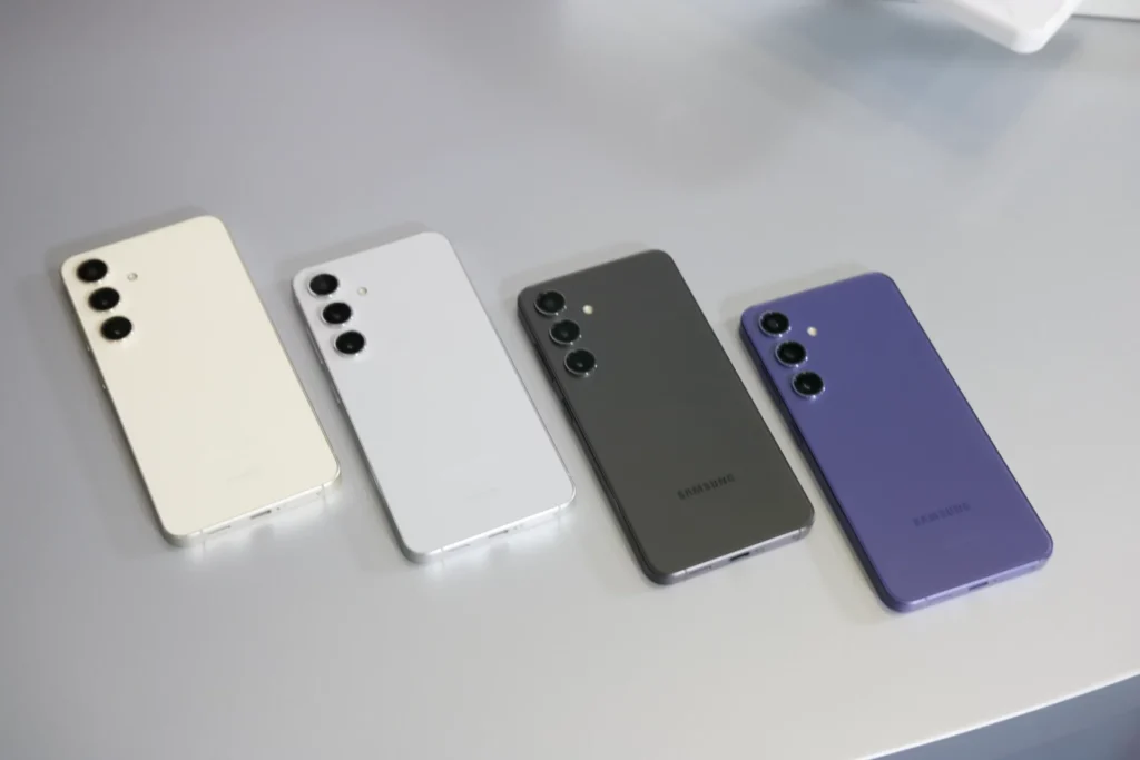 Samsung’un altı yıl güncelleme alacak yeni telefonları için geri sayım!