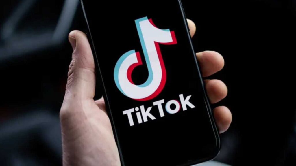 TikTok tekrar Apple ve Google mağazalarında!