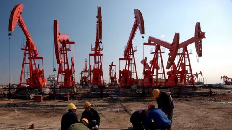 Petrol karlarını korudu