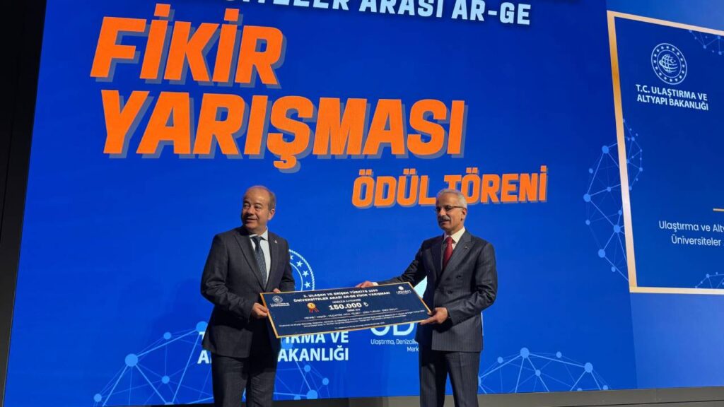 YTÜ’den ulaştırma müsabakasına dört ödül
