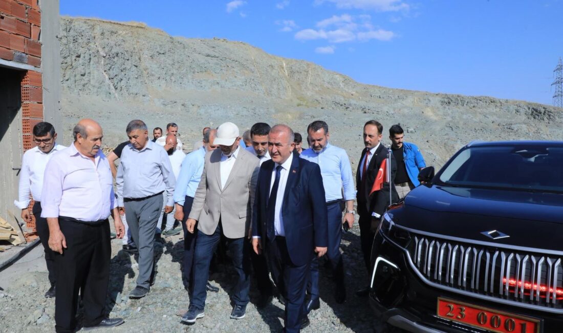Elazığ Valisi Numan Hatipoğlu, Belediye Başkanı Şahin Şerifoğulları, Ticaret Borsası