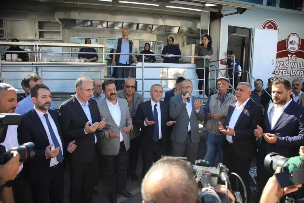 Birlikte paylaşmanın huzurunu yaşadık.