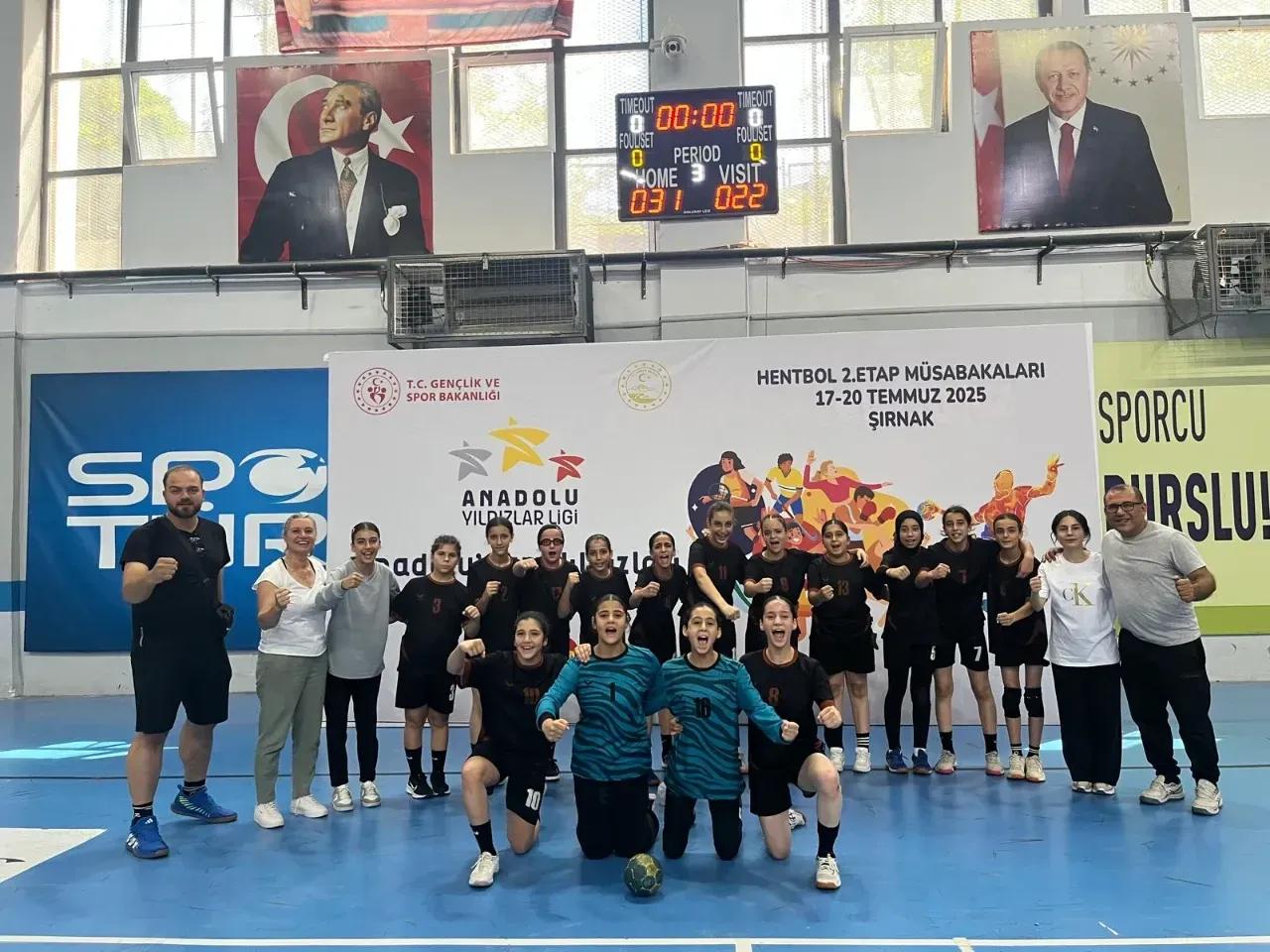 GSİM Kız ve Erkek Hentbol takımları Anadolu Yıldızlar Liginde yarı