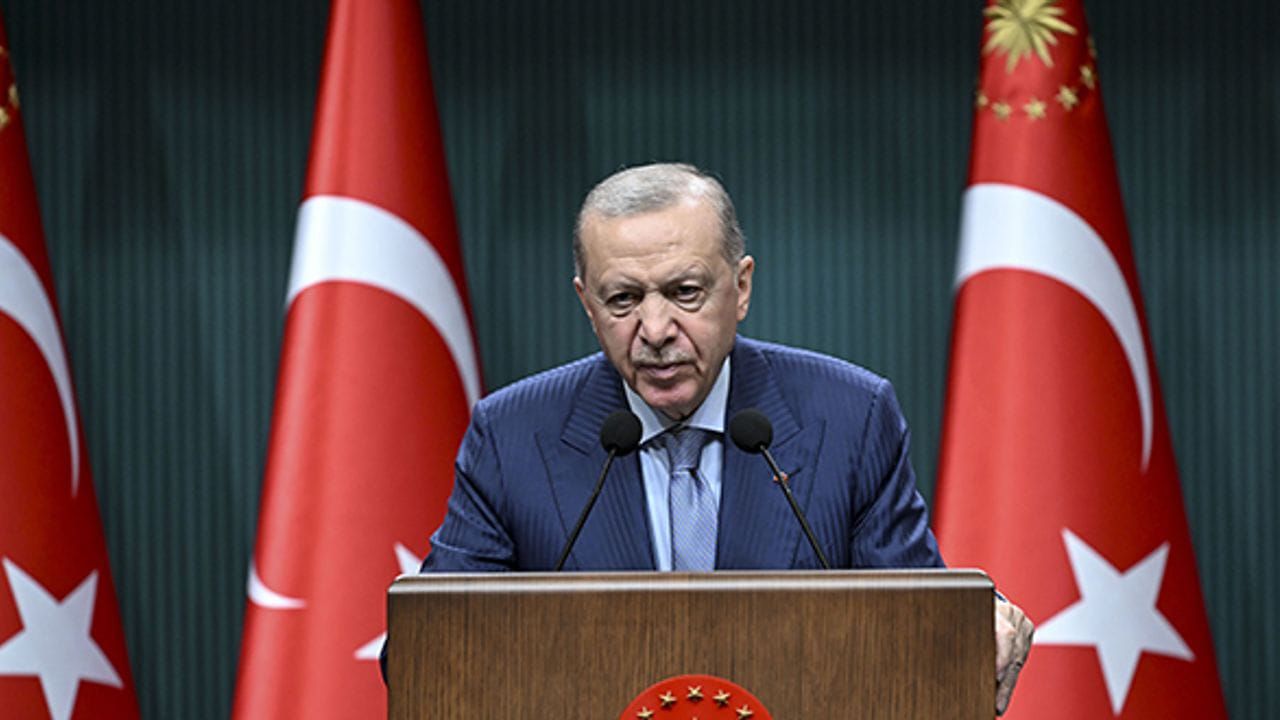 Cumhurbaşkanlığı Külliyesi’nde gerçekleştirilen Kabine toplantısının ardından önemli açıklamalarda bulundu. Gazze’deki