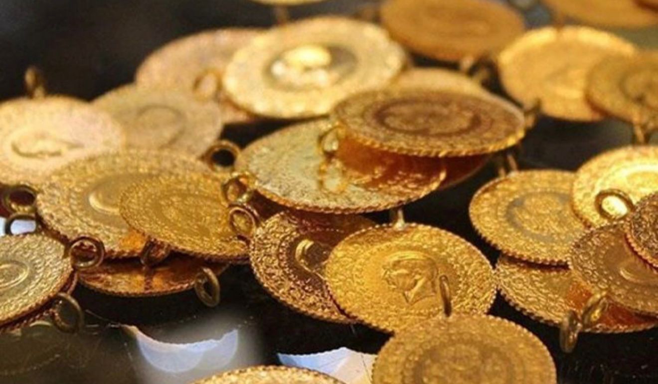 Altın fiyatları, haftanın ilk işlem gününe sınırlı bir düşüşle başladı.