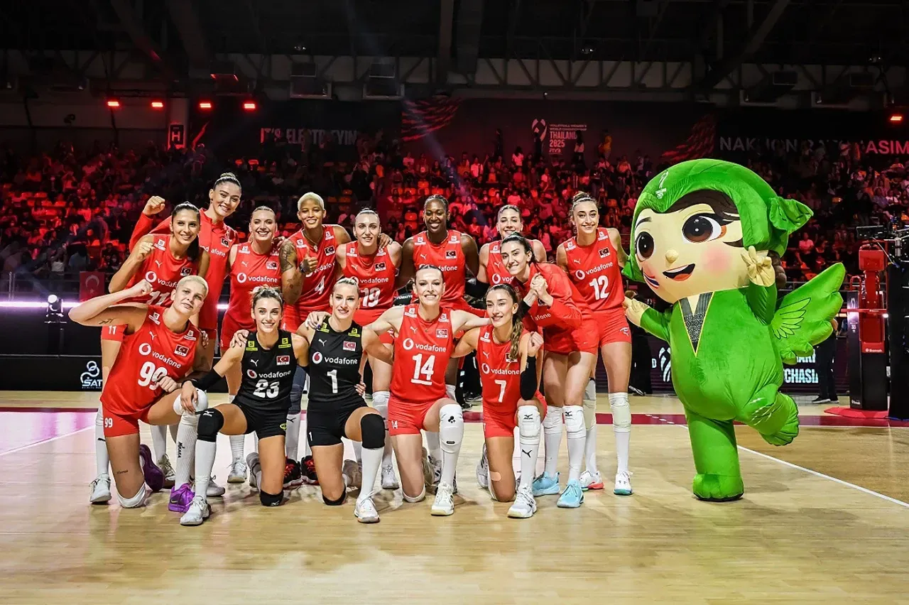 A Milli Kadın Voleybol Takımımız, Tayland’da düzenlenen FIVB Kadınlar Dünya