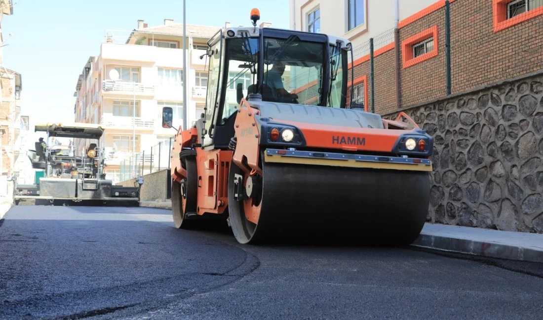 Elazığ Belediyesi ekipleri, şehrin ulaşım altyapısını daha kaliteli ve konforlu