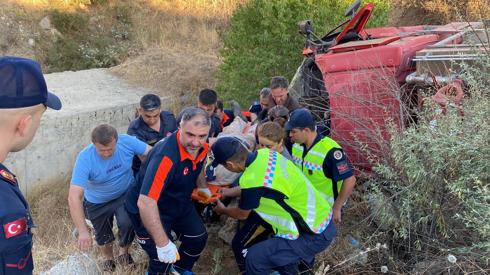 Elazığ’da yangına giden itfaiye aracının şarampole yuvarlanması sonucu meydana gelen