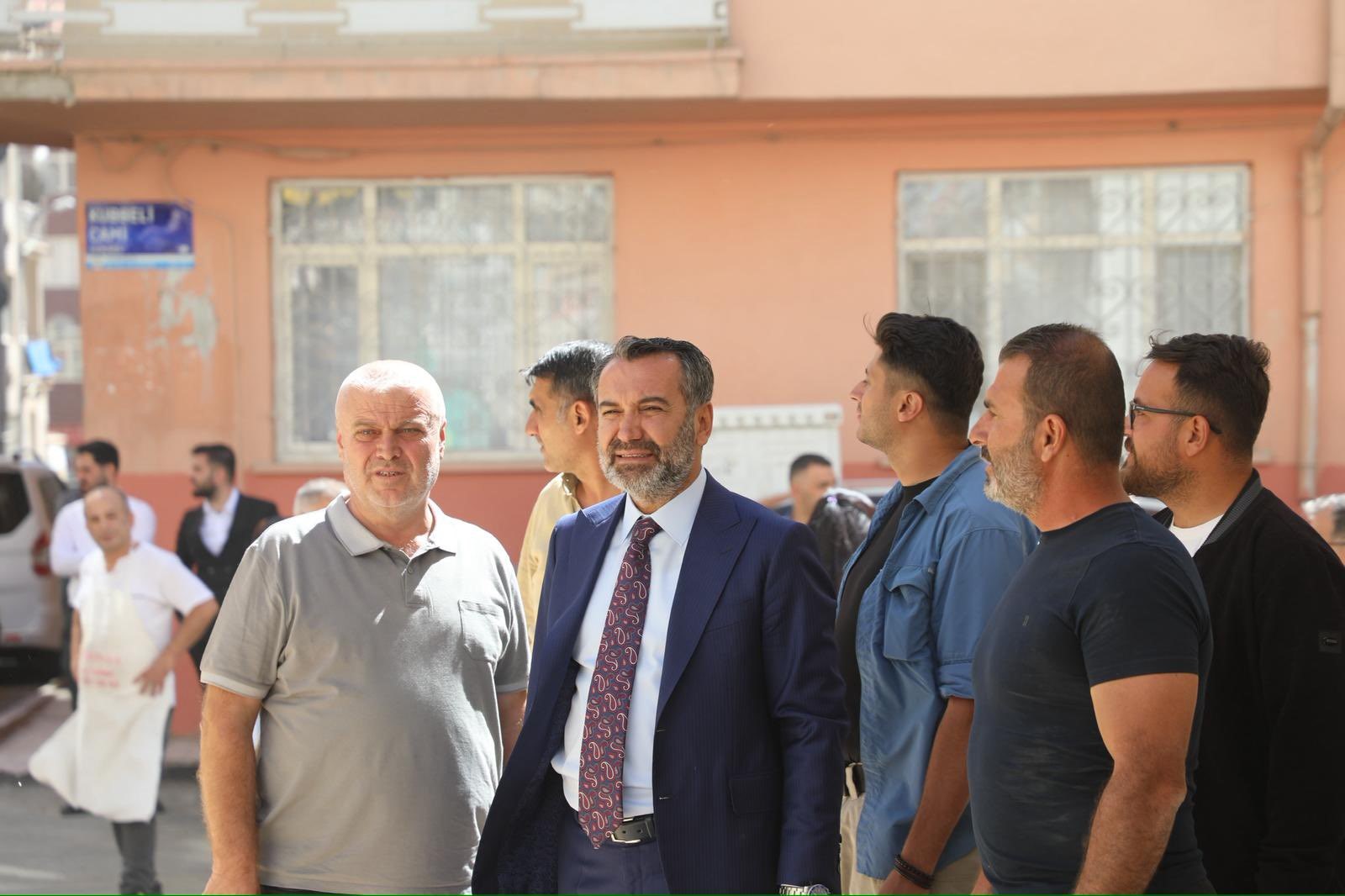 Saha çalışmalarını aralıksız sürdüren Elazığ Belediye Başkanı Şahin Şerifoğulları, İzzetpaşa