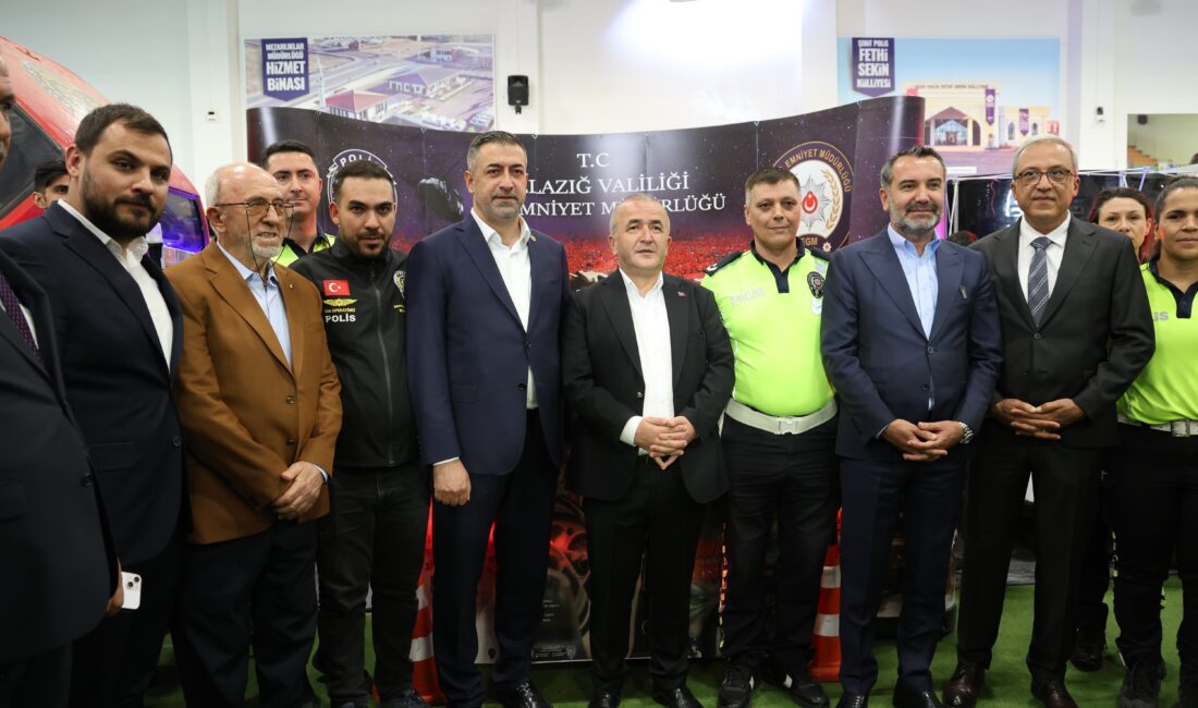 Elazığ’da Ahmet Tevfik Ozan Fuar ve Kongre Merkezi’nde kapılarını açan